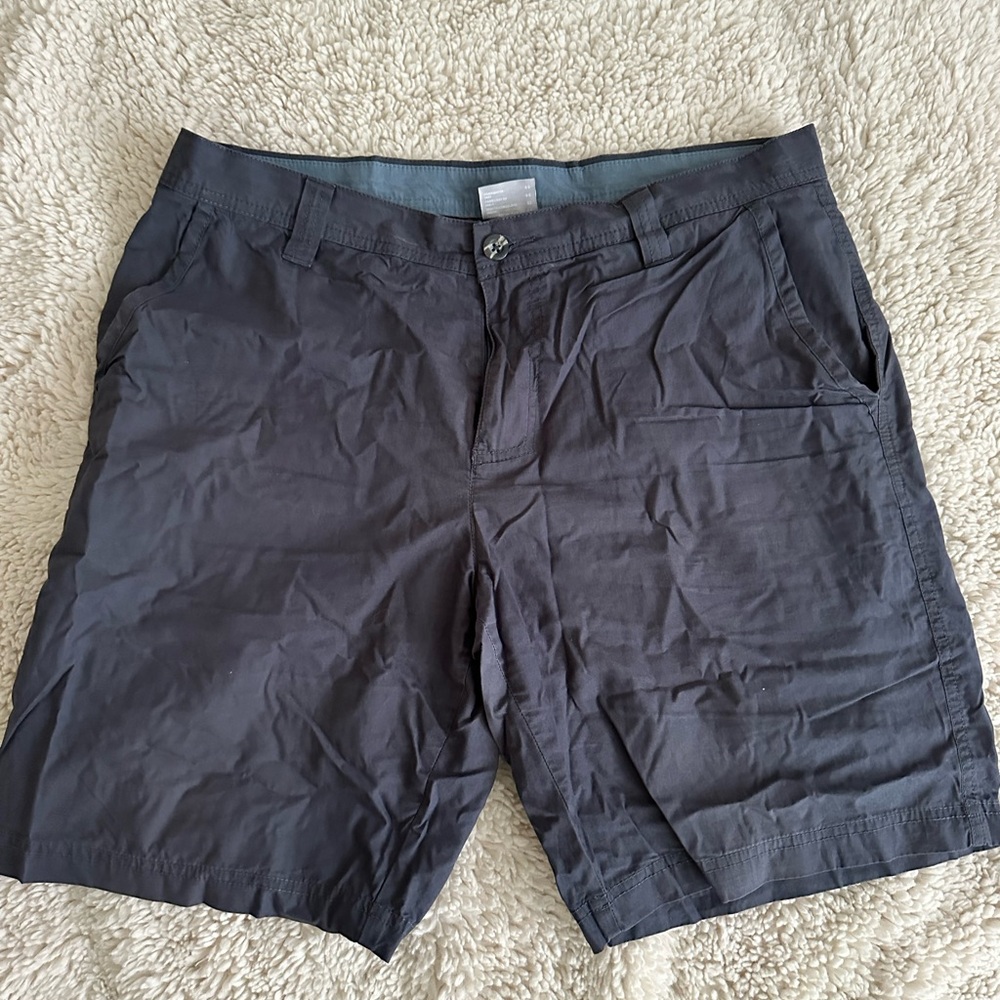 Columbia shorts